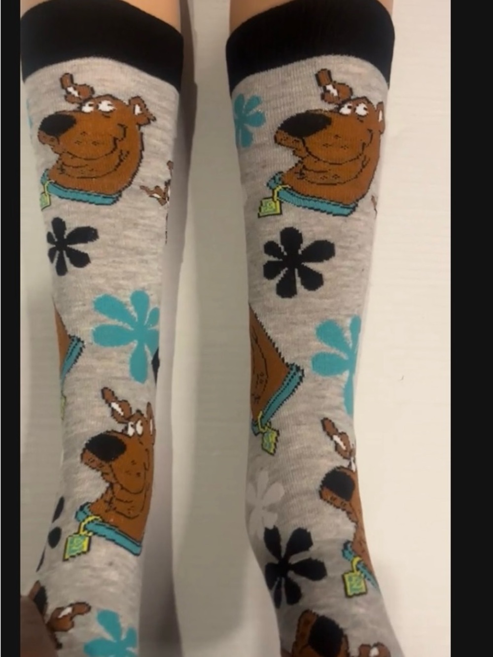 Scooby-Doo Men’s Crew Socks - Gray & Teal
